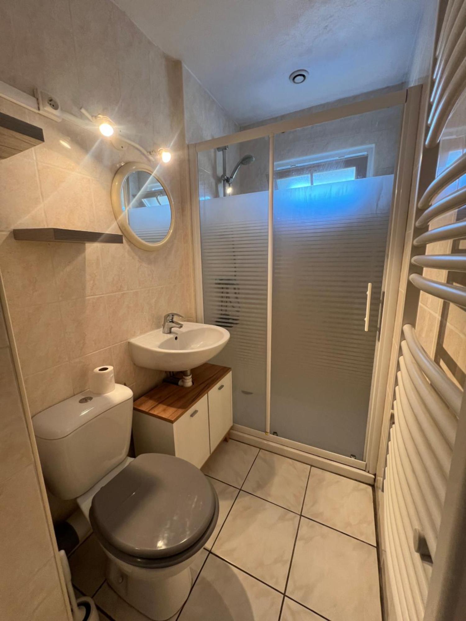 Appartement T2 Cosy Saint-Eloy-les-Mines ภายนอก รูปภาพ